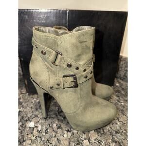 Guess G by GUESS Deeka Green Suede Ankle Boot Heels Studded Buckle Size 7